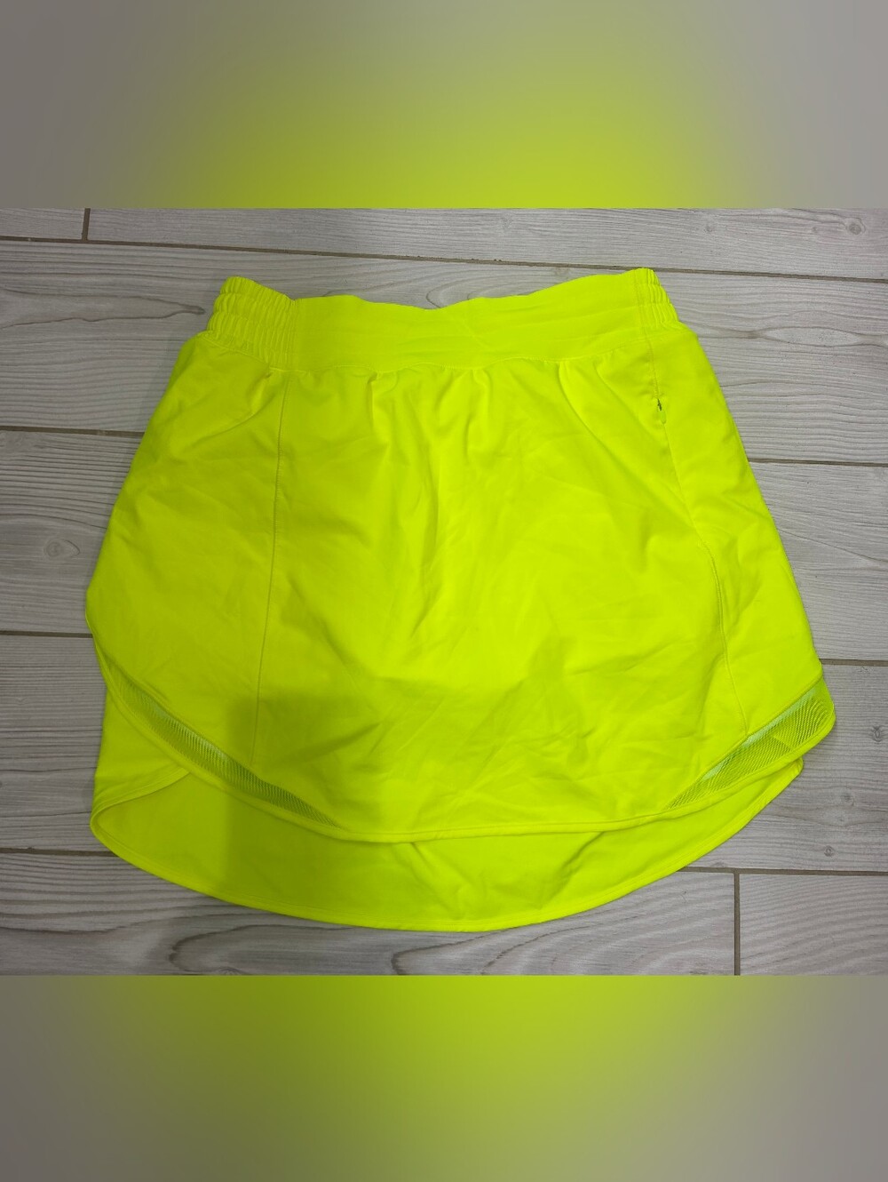 Lululemon Hotty Hot Skirt Size 8